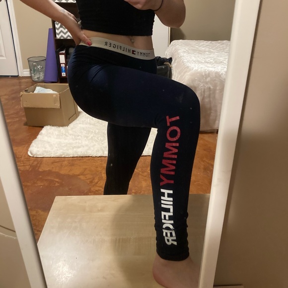 Tommy Hilfiger Legging - Picture 2 of 2